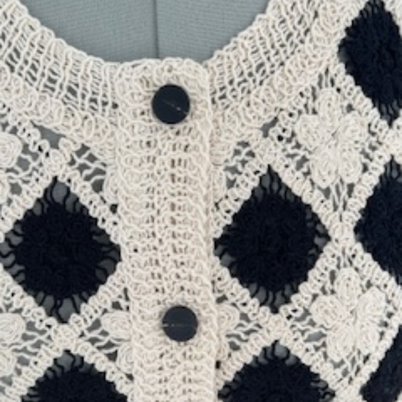 Sezane - Black & Cream Knit / Crochet Vest - L - Picture 7 of 7